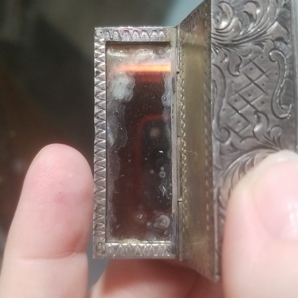 Vintage Silver Hand Etched Lipstick Compact - Picture 8 of 11